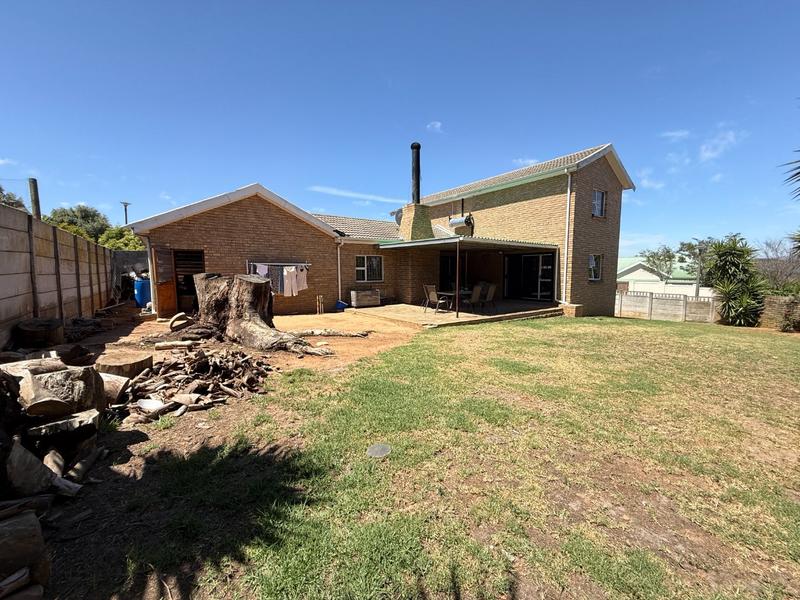 3 Bedroom Property for Sale in Tafelzicht Western Cape